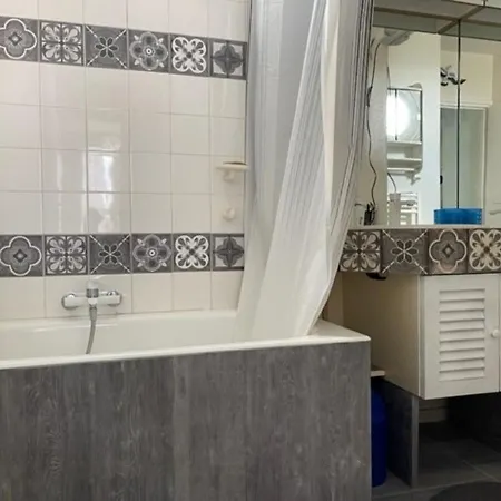 Appartement Les Sables-D'Olonne, 3 Pieces, 4 Personnes - Fr-1-422-38 Lejlighed